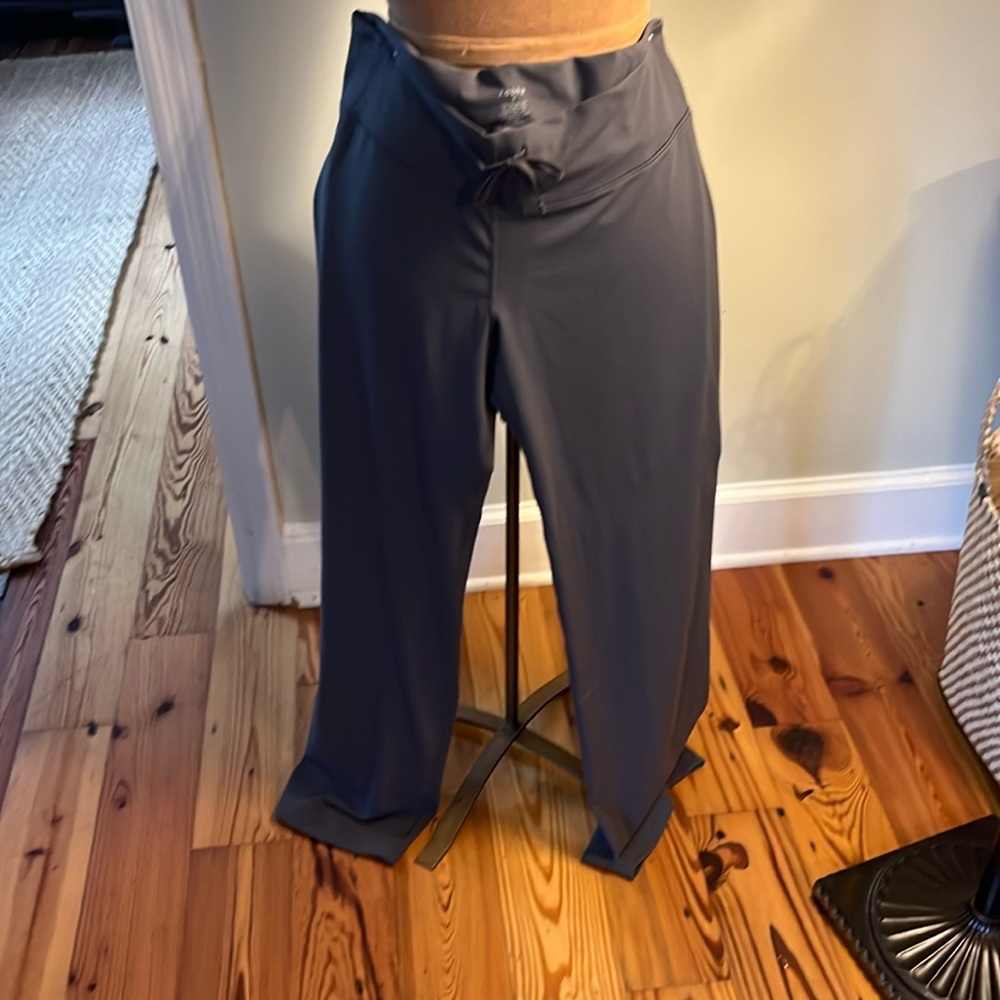 Zobha Yoga Pants